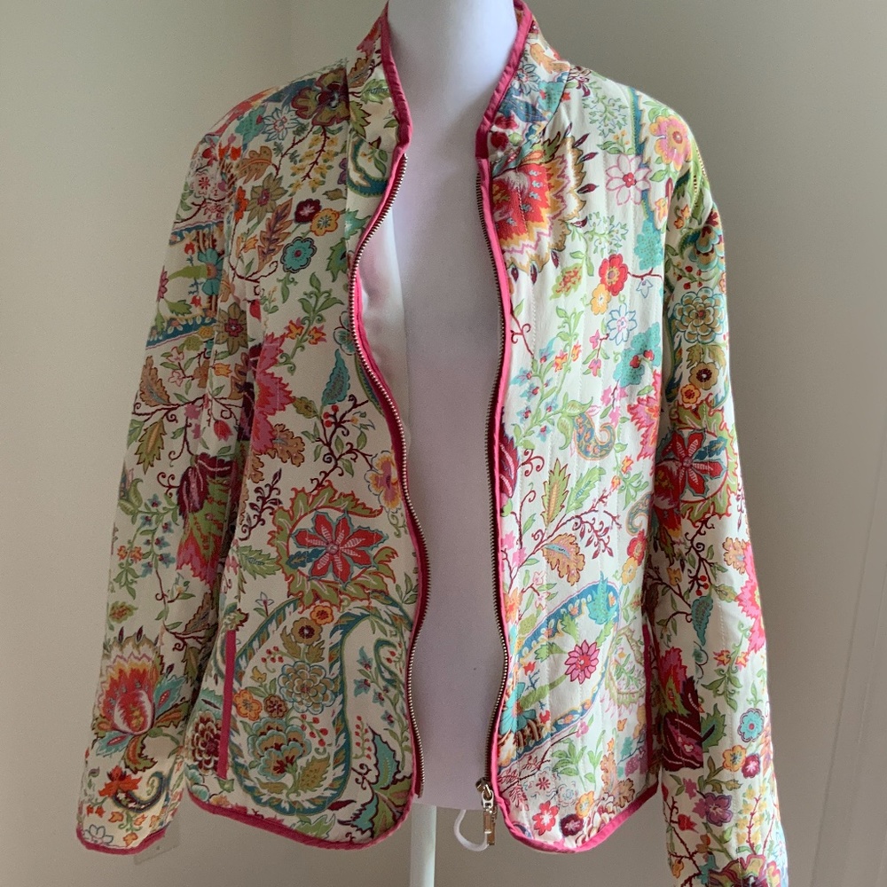 Silk club floral jacket size xl